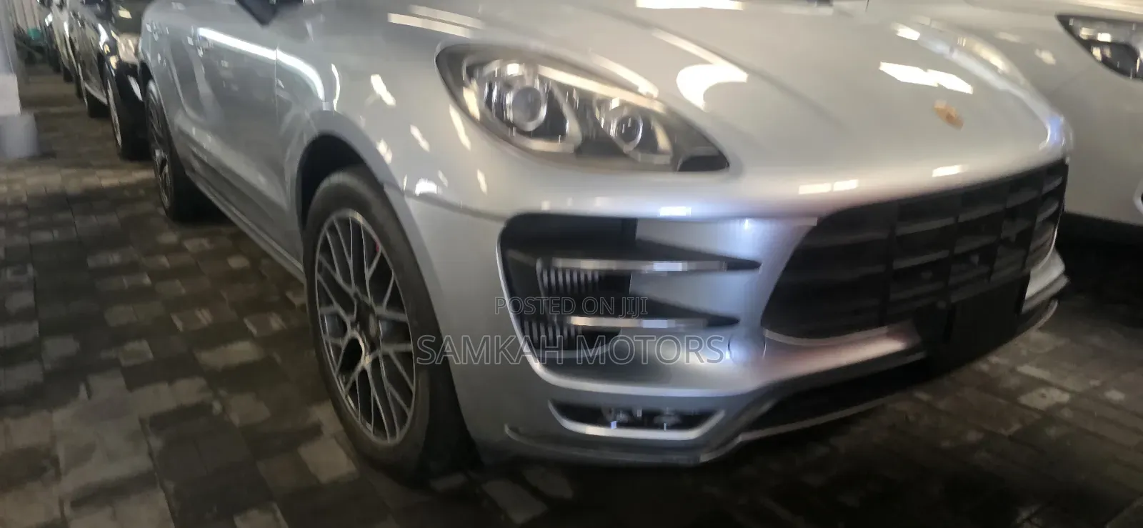 Porsche Macan 2019 Silver
