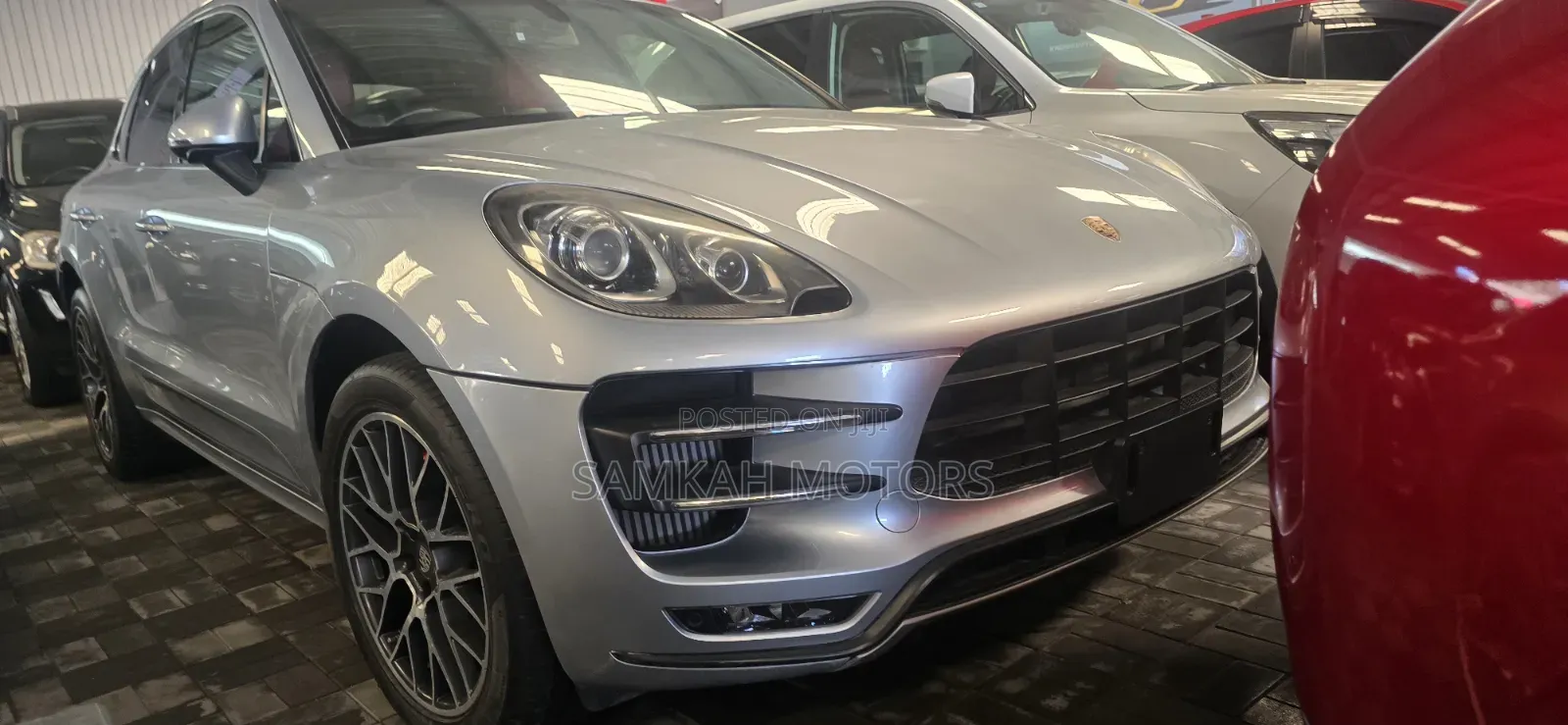 Porsche Macan 2019 Silver
