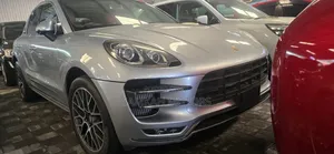 Porsche Macan 2019 Silver
