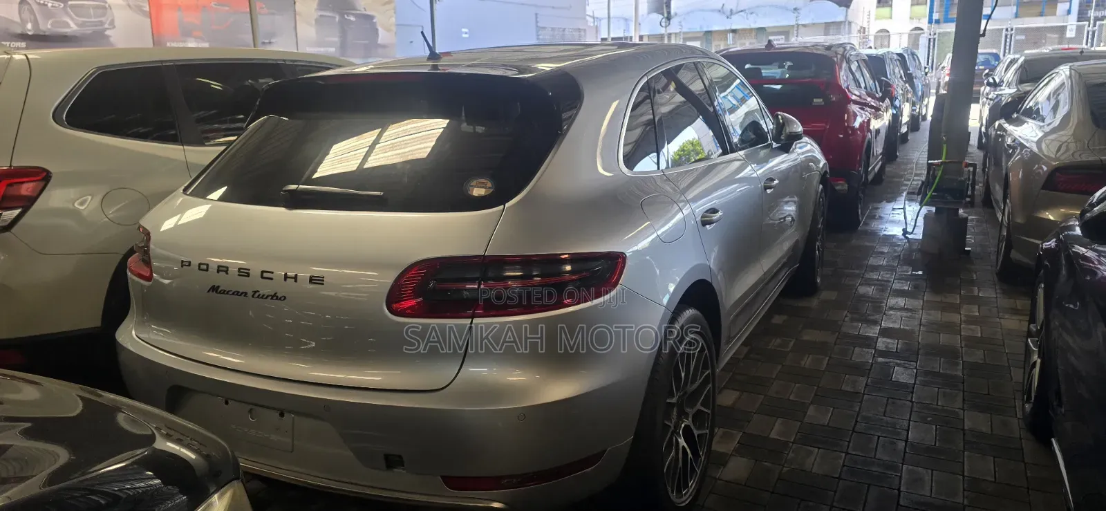 Porsche Macan 2019 Silver