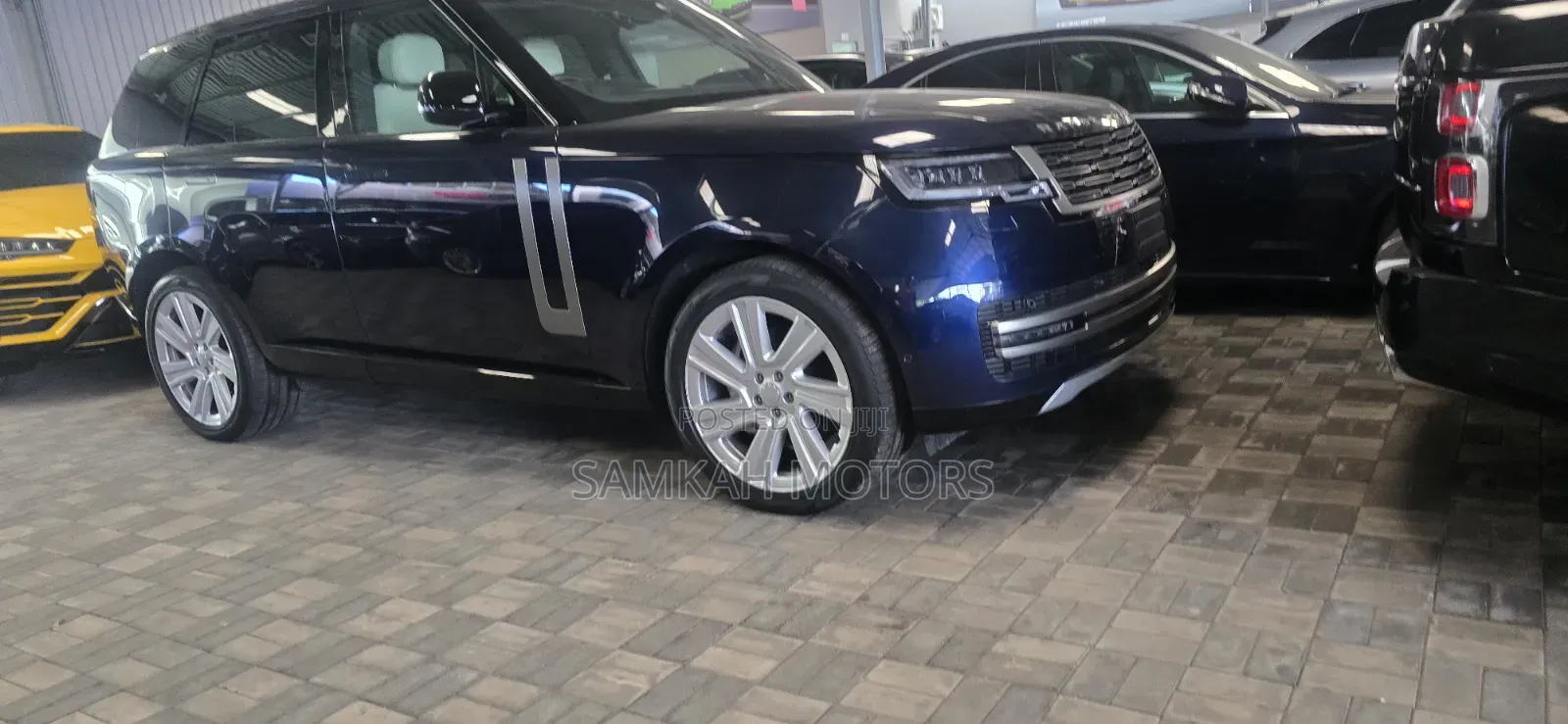 Land Rover Range Rover Evoque 2024 Blue