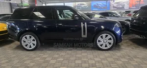 Land Rover Range Rover Evoque 2024 Blue