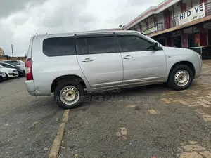 Toyota Succeed 2015 Silver