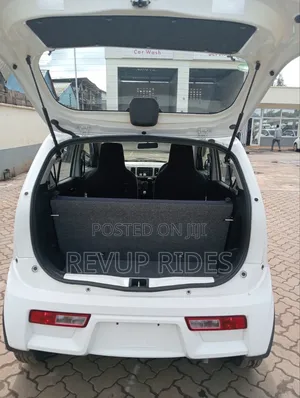 Suzuki Alto 2019 White