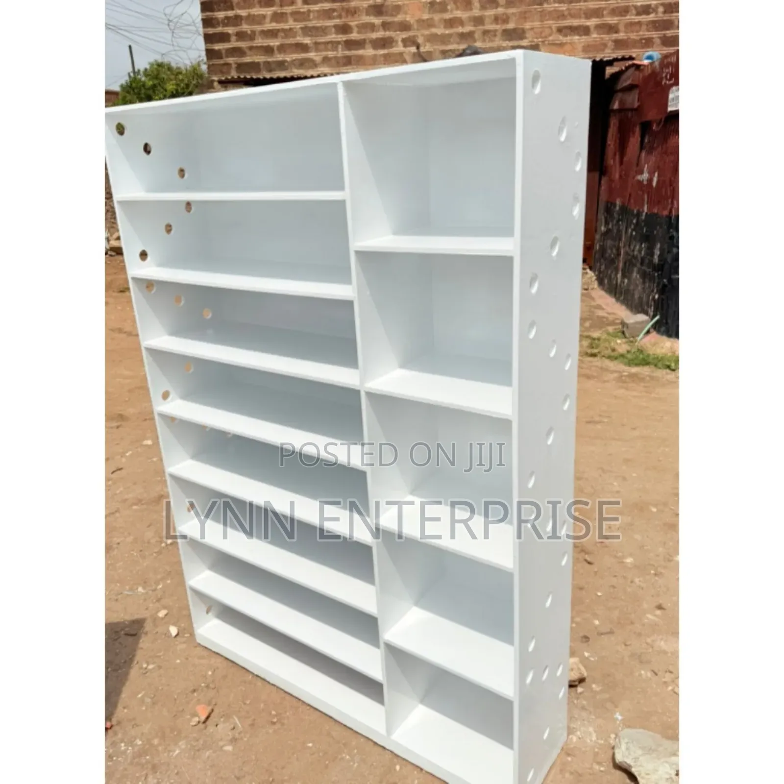 Executive Wooden Shoes Rack
