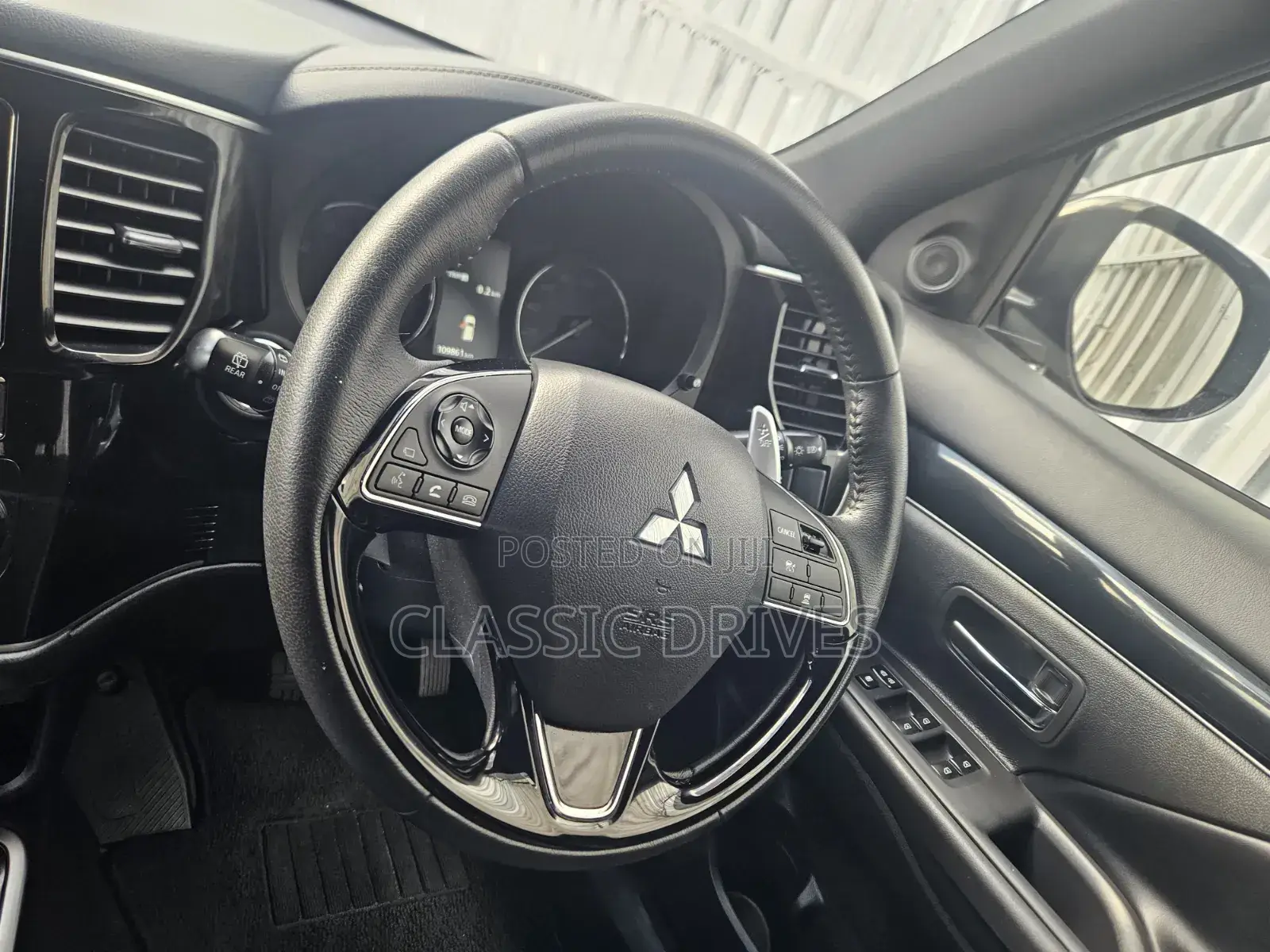 Mitsubishi Outlander 2020 Black
