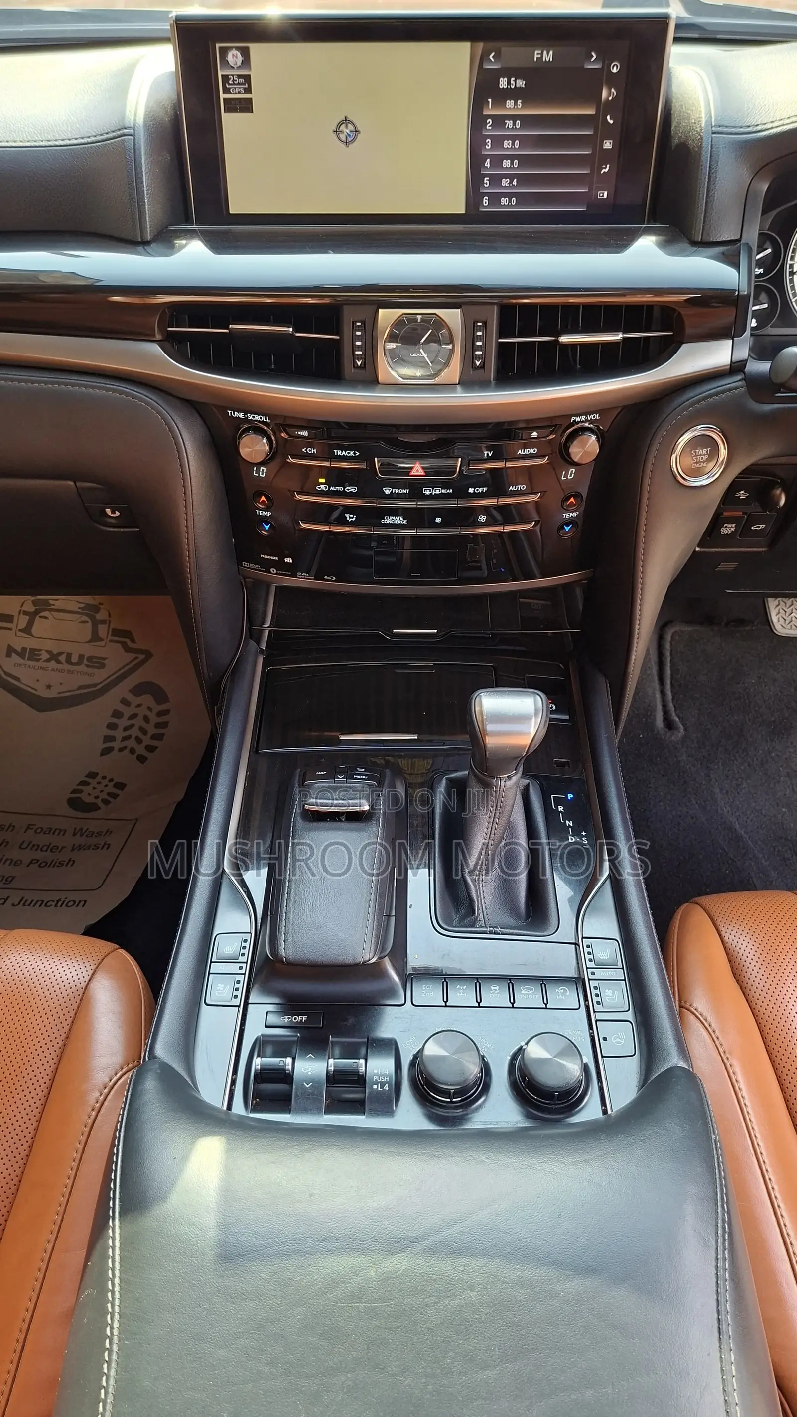 Lexus LX 570 (5 seats) AWD 2015 Black