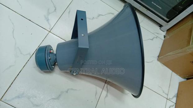 Quality "18" Ahuja Horn Speaker - main view
