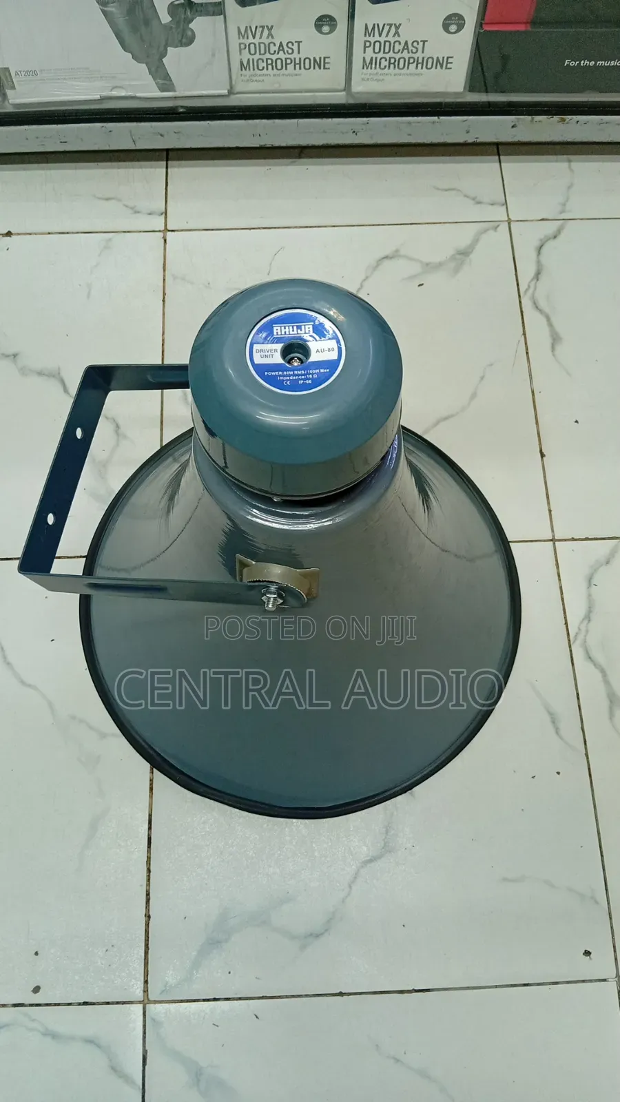 Quality "18" Ahuja Horn Speaker