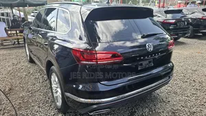 Volkswagen Touareg 2018 Black