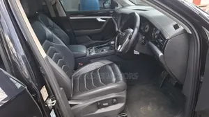 Volkswagen Touareg 2018 Black