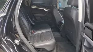 Volkswagen Touareg 2018 Black