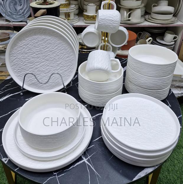 Elegant Porcelain Ceramic Sets Microwaveable