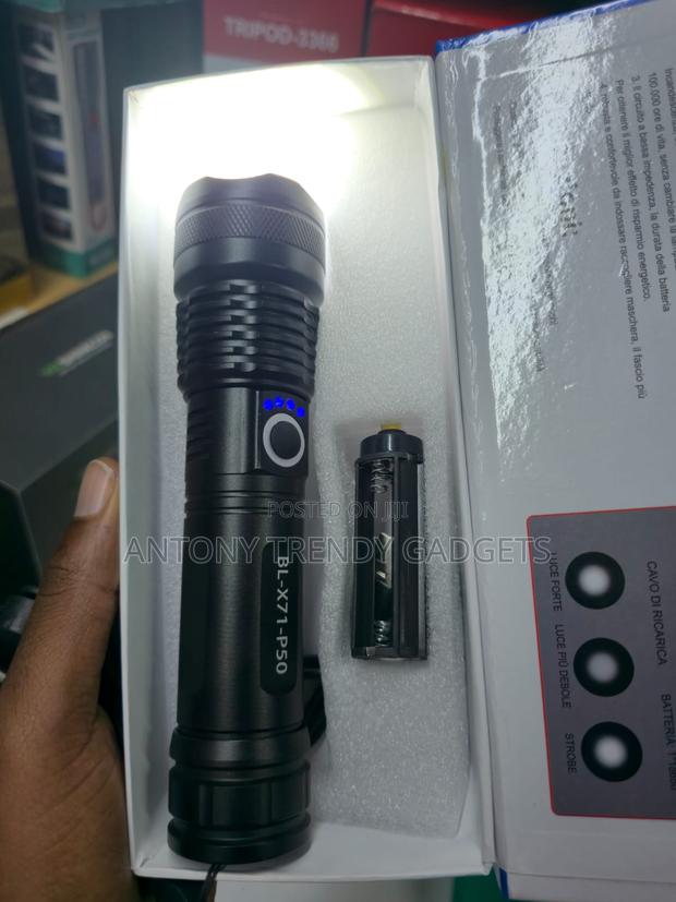 P50 Usb Rechargeable Led Flashlight 10h Battery Torch - thumbnail 2