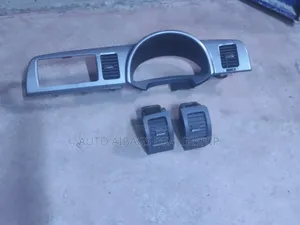Toyota Wish Dashboard Ventrators Full Set.