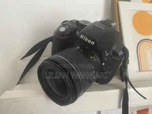 Nikon D5300 DSLR Camera + 18-55mm Vr Lens |Mint Condition