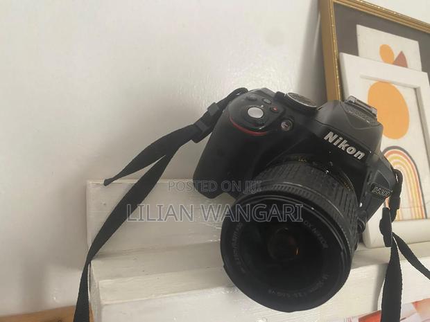 Nikon D5300 DSLR Camera + 18-55mm Vr Lens |Mint Condition - thumbnail 2