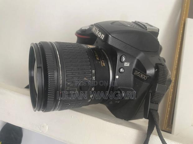 Nikon D5300 DSLR Camera + 18-55mm Vr Lens |Mint Condition - thumbnail 3