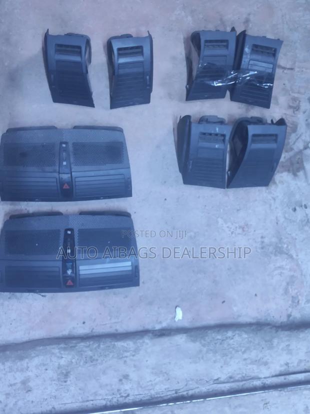 Toyota Mark X Dashboard Ventrators Full Set. - thumbnail 3