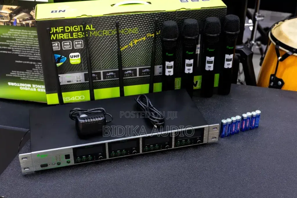 BNK Es400 Uhf 4-Channel Digital Wireless Microphone System