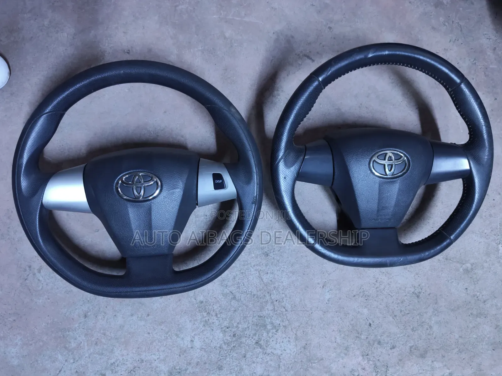 Toyota Vanguard Stearing Wheel.