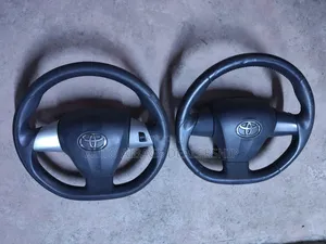 Toyota Vanguard Stearing Wheel.