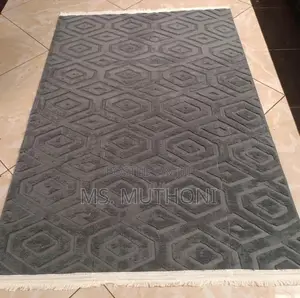 Quality Handmade Wool and Art Silk Area Rugs (5*8)