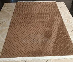 Quality Handmade Wool and Art Silk Area Rugs (5*8)