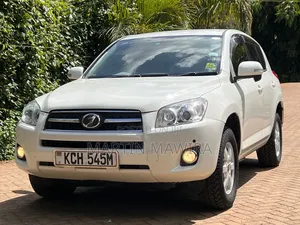 Toyota RAV4 2009 White