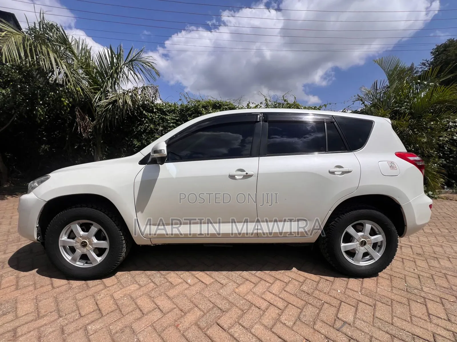 Toyota RAV4 2009 White