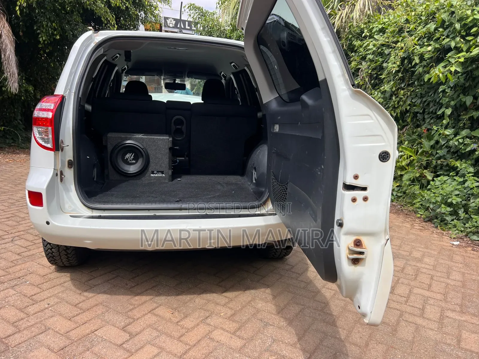 Toyota RAV4 2009 White