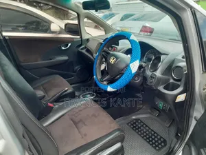 Honda Fit Shuttle 2012 Silver