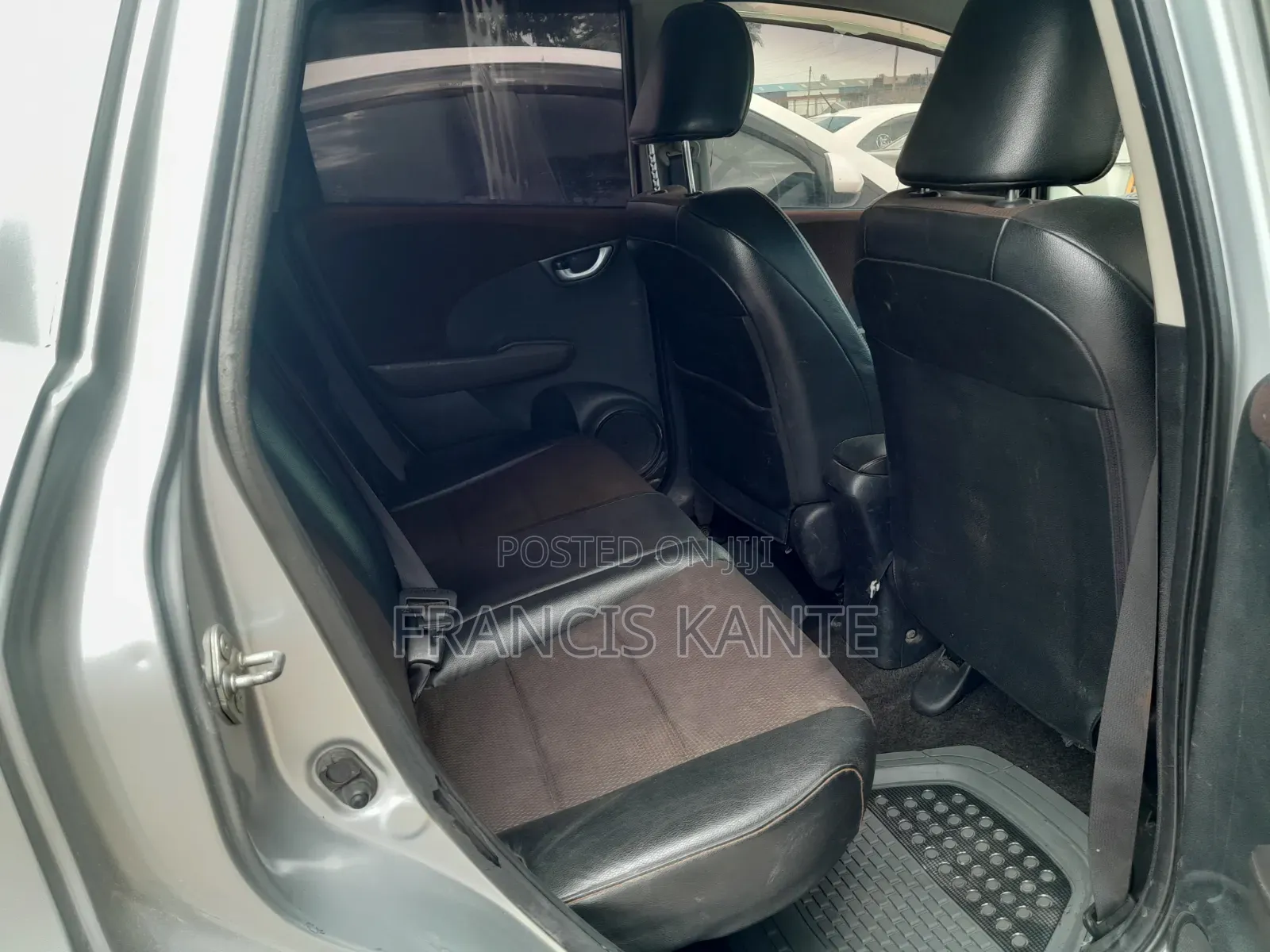 Honda Fit Shuttle 2012 Silver