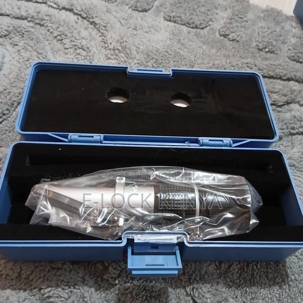 Portable Reliable 0-90% Refractometer