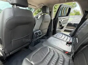 Volkswagen Touareg 2018 Black
