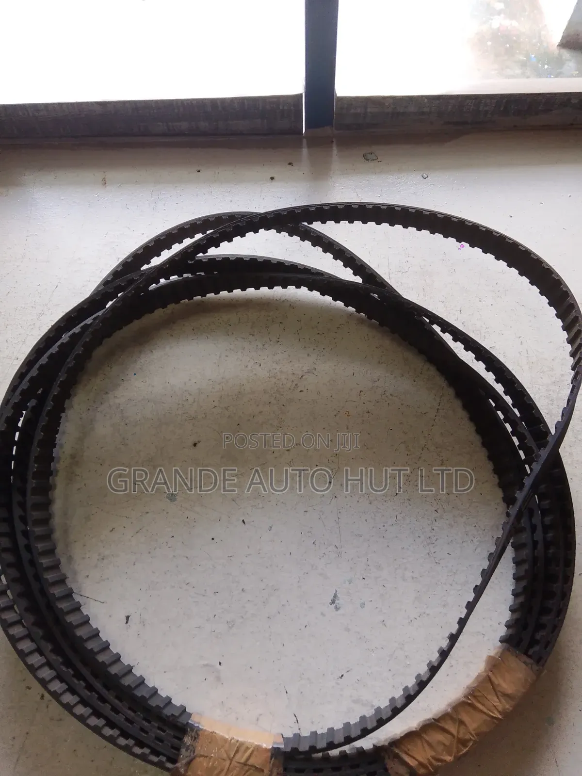 Timing Belt 106 Teeth Nissan Sunny B12