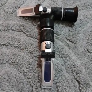 0-90 Scale Refractometer for Laboratory