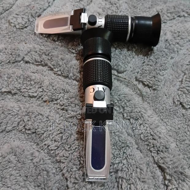 0-90 Scale Refractometer for Laboratory