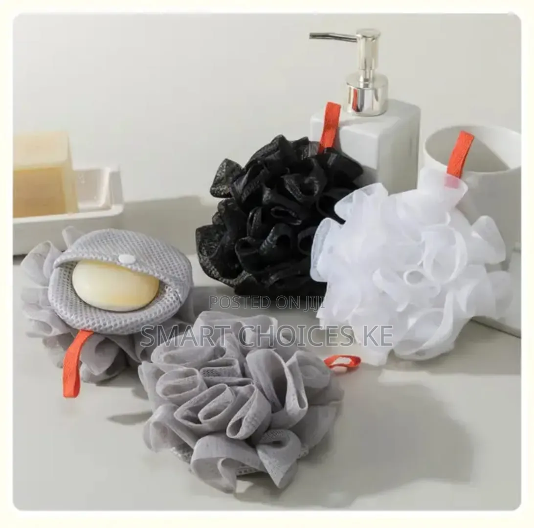 Exfoliating Soap Net 
Helps Create Rich Foam for Better Cleansing