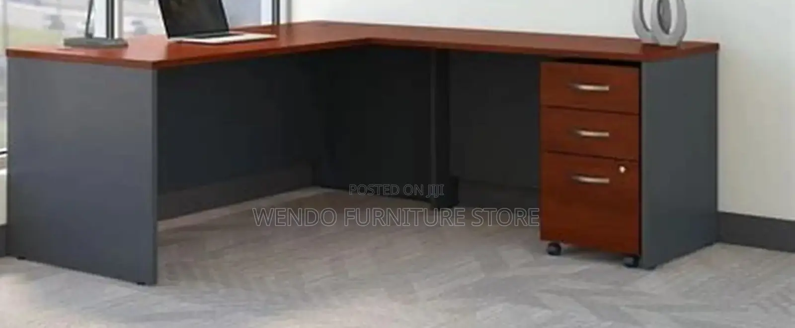 Office Desks; 1.2 Meters Executive Curved Accurate Office Desks