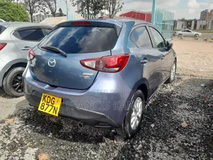 Mazda Demio 2014 Blue