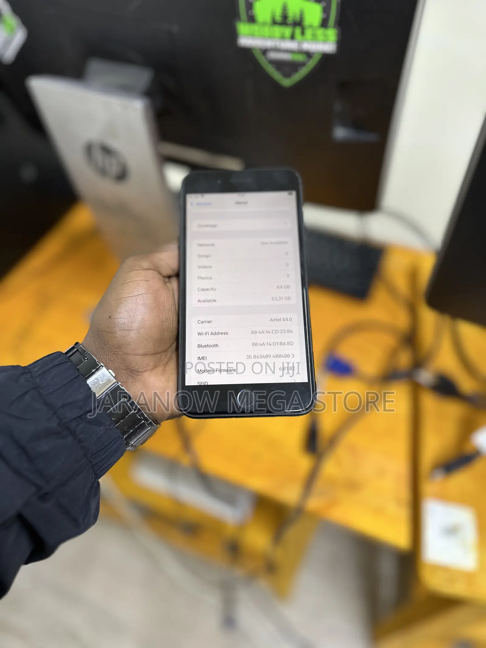 Apple iPhone 8 Plus 64 GB Black