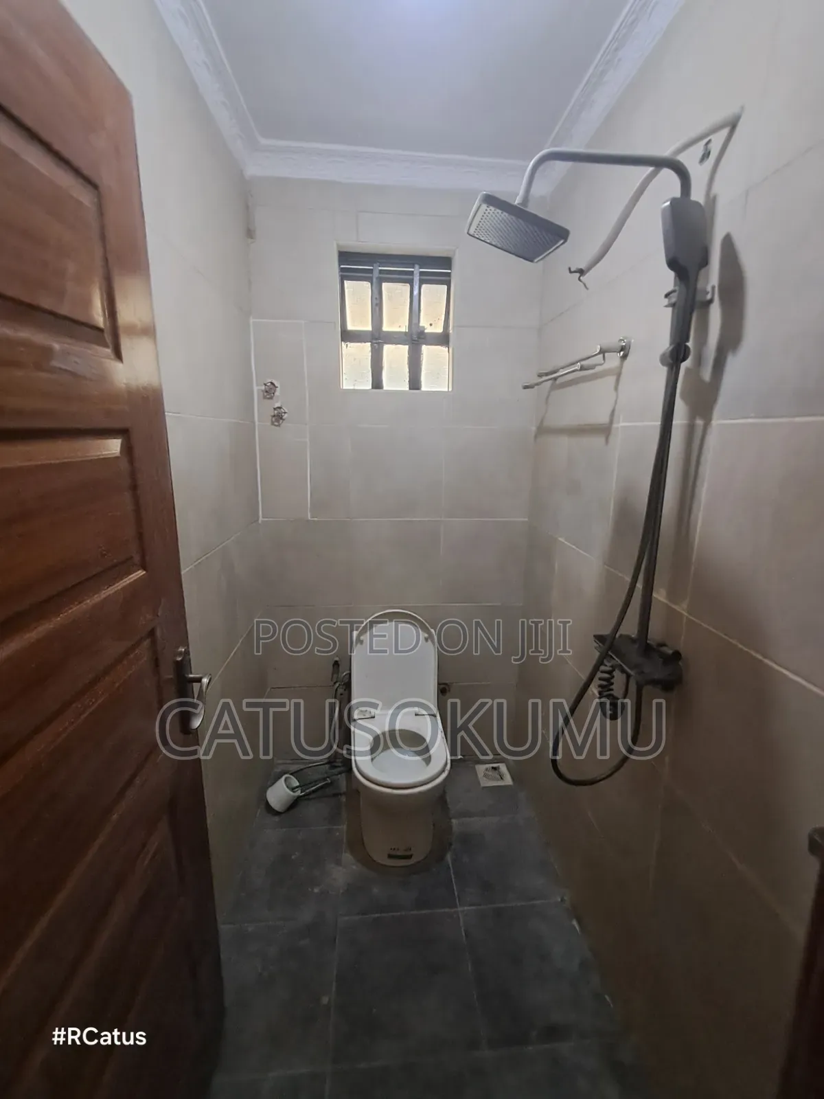 5bdrm Maisonette in Syokimau, Gateway Mall Area for rent