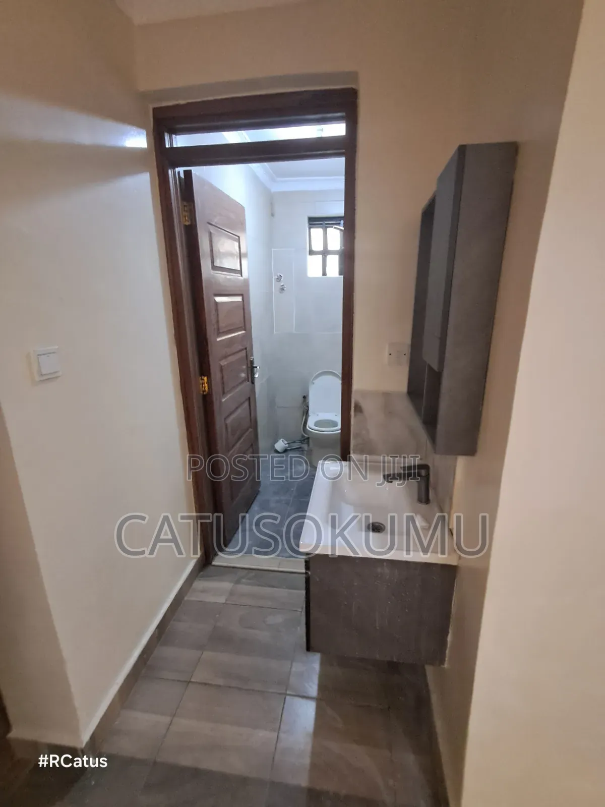 5bdrm Maisonette in Syokimau, Gateway Mall Area for rent