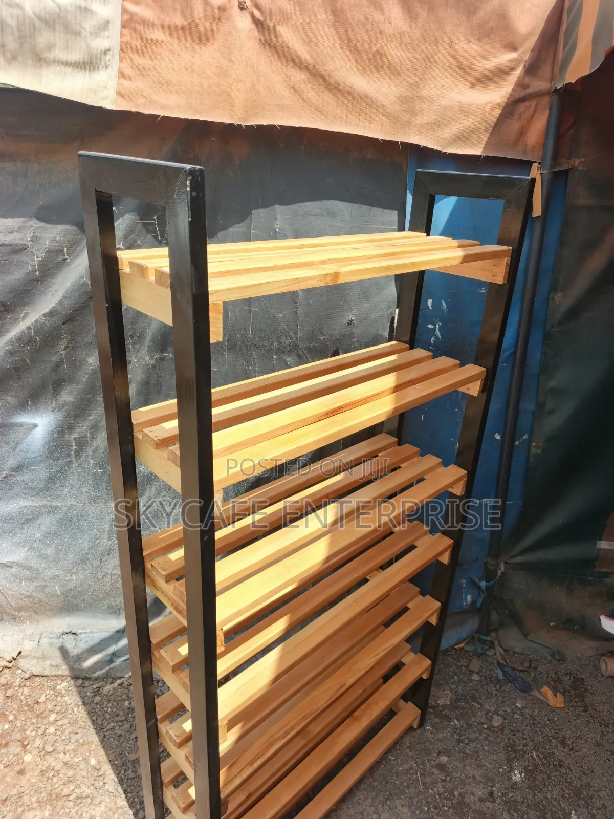 Modern Shoerack (Wood+Iron)