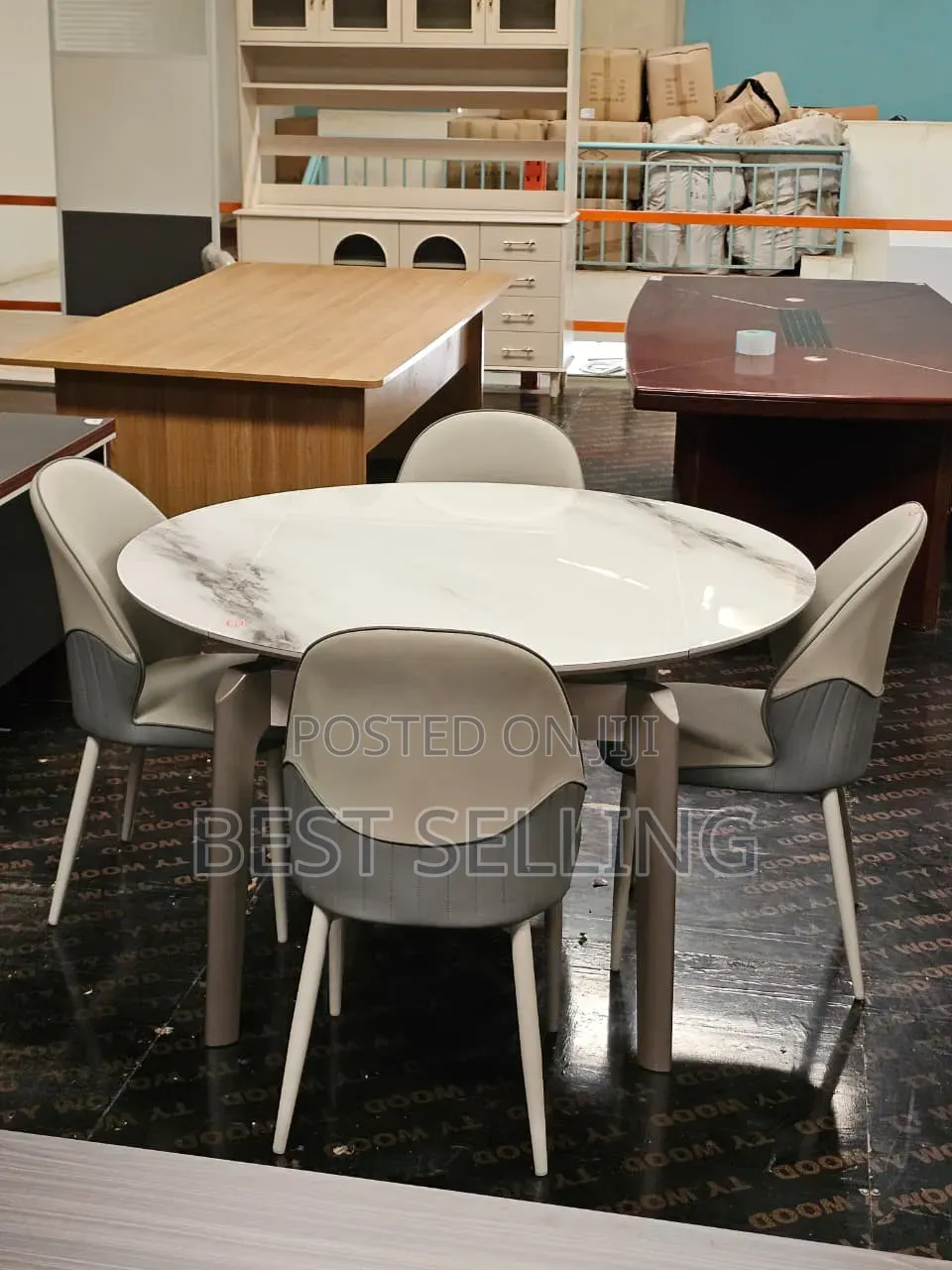 4 Seater Round Dining Set