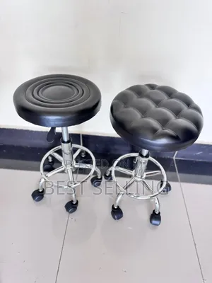 Black Adjustable Labstool