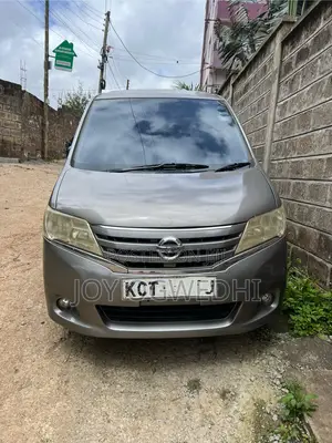 Nissan Serena 2012 Gray