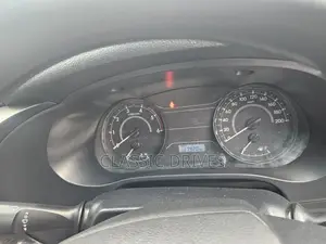 Toyota Hilux 2019 Silver