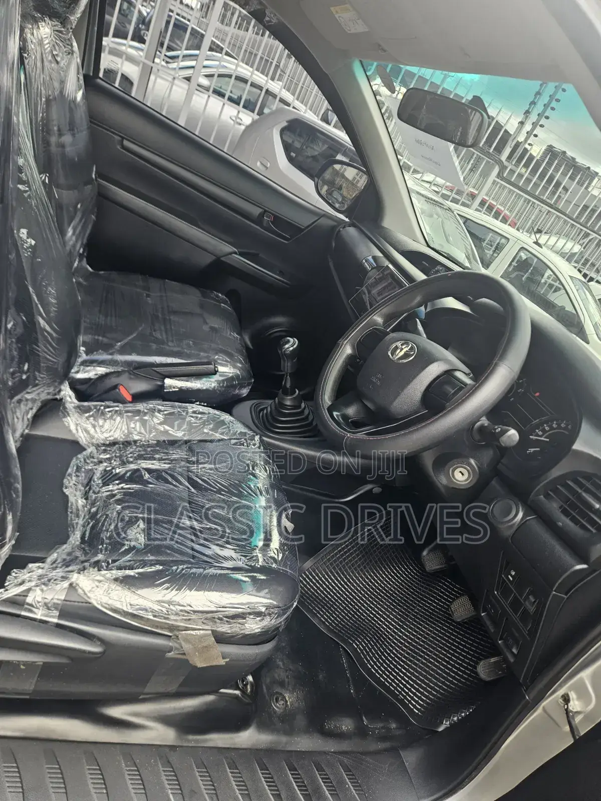 Toyota Hilux 2019 Silver